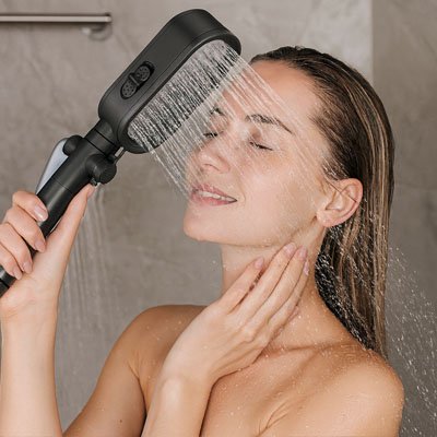 Pommeau de douche filtrant